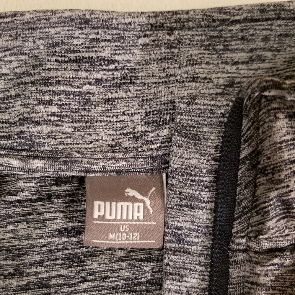 $15 Boys Puma 1/4 zip shirt - Medium 10-12 - Picture 4 of 6